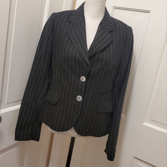 H&M Black & White Striped Linen Blazer Career, Casual Size 8 - Picture 1 of 11